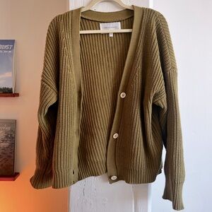 Tradlands Shelter Cardigan in (light) olive, side medium